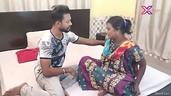 Indian Housekeeper Kamvali Bay Gets Fucked Doggy Style