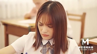 Teen Schoolgirl Xu Lei'S Oral And Handjob Skills In Hd Video