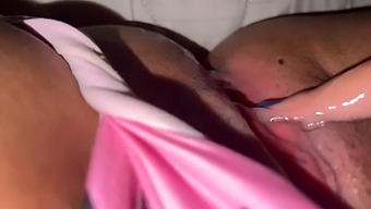 Verified Amateur Asian Beauty Indulges In A Sensual Solo Session